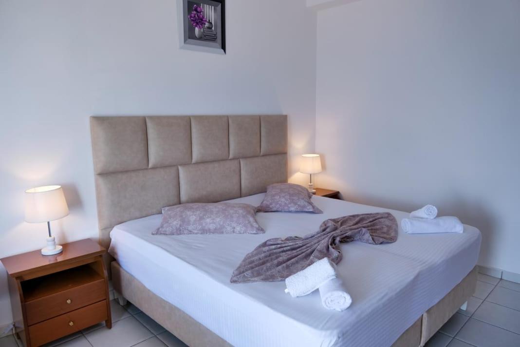 Blue Heaven Hotel Sarandë Eksteriør bilde
